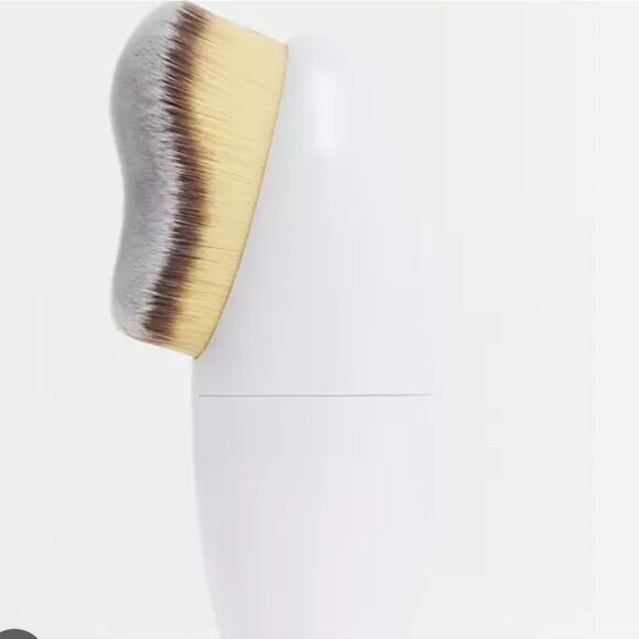 Revolution Beauty XX Revolution The Saviour Deep Cleaning Brush - Picture 3 of 6